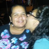 Rebecca Salas Photo 5
