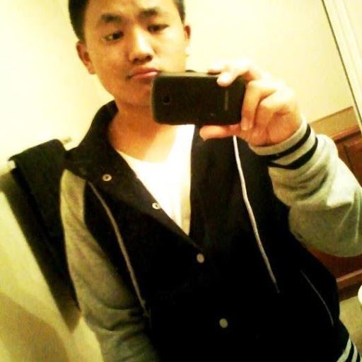 Andrew Vang Photo 10