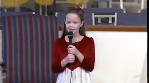 Kristen Bain Photo 17
