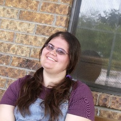 Emily Harmon Photo 10