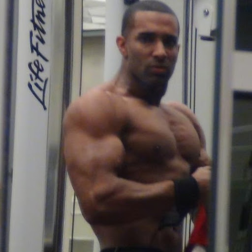 Gabriel Cole Photo 14