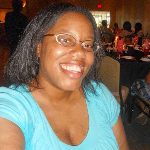 Adrienne Bailey Photo 12
