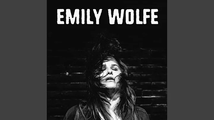 Emily Wolf Photo 15