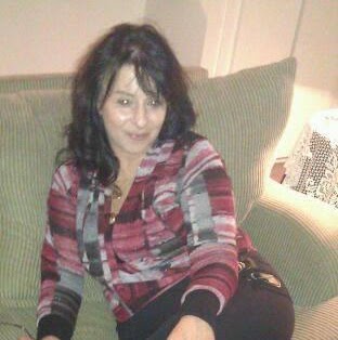 Elizabeth Marchetti Photo 12