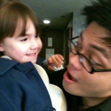 Kenneth Mendoza Photo 14