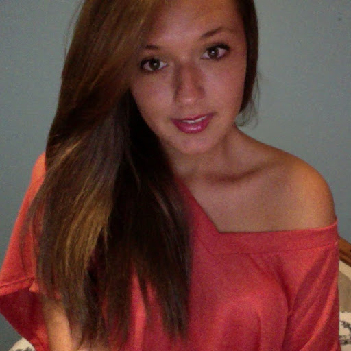 Sarah Leclerc Photo 9