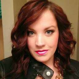 Stephanie Chandler Photo 16