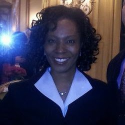Paula Foster Photo 16