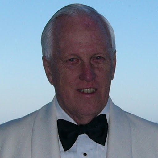 Michael Leckie Photo 14