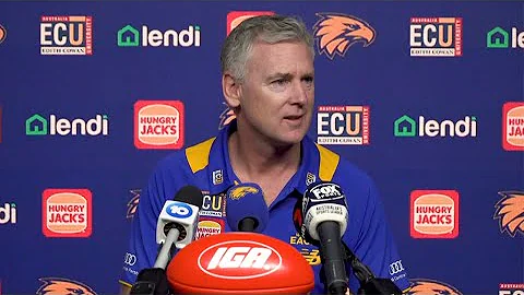 Adam Simpson Photo 32