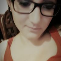 Yazmin Valencia Photo 7