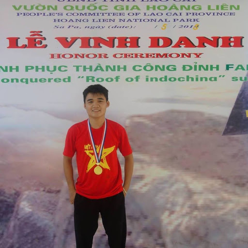 Tan Quach Photo 9