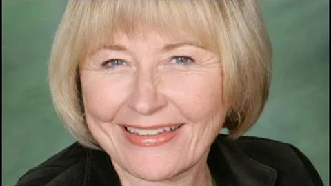 Sandra Peterson Photo 32