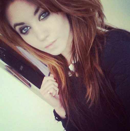 Nicole Garner Photo 14