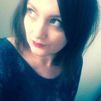 Leah Petersen Photo 8