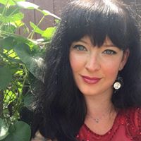 Stephanie Layne Photo 1