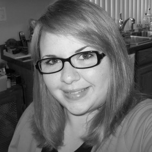 Lisa King Photo 12