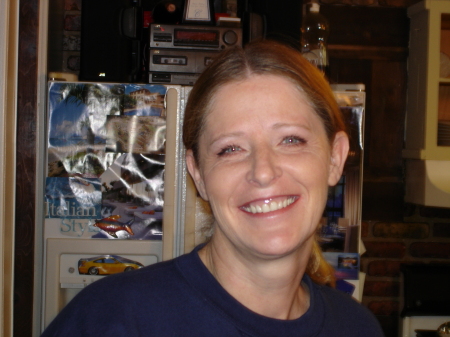 Melody Anderson Photo 22