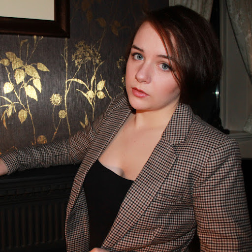 Leah Palmer Photo 12