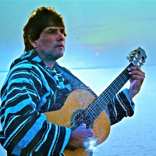 Eduardo Quijada Photo 11