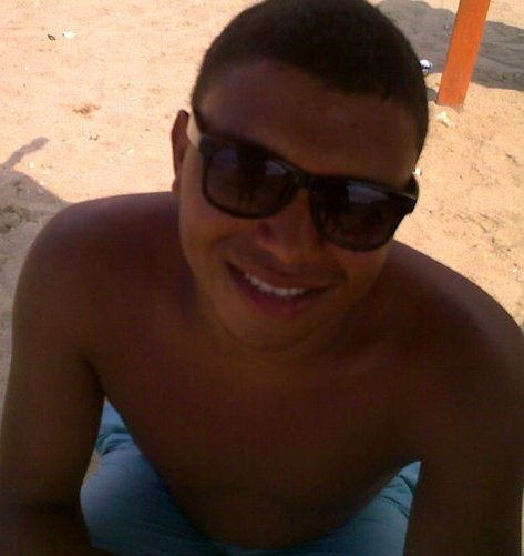 Carlos S Photo 12