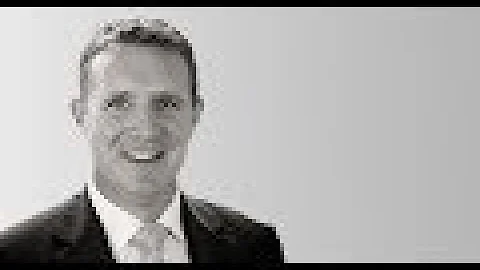 Stephen Bickerton Photo 12