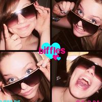 Alana Graham Photo 6