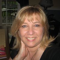 Diane Marie Photo 4