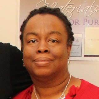Michelle Kirk Photo 12