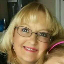 Sally Knowles Photo 9