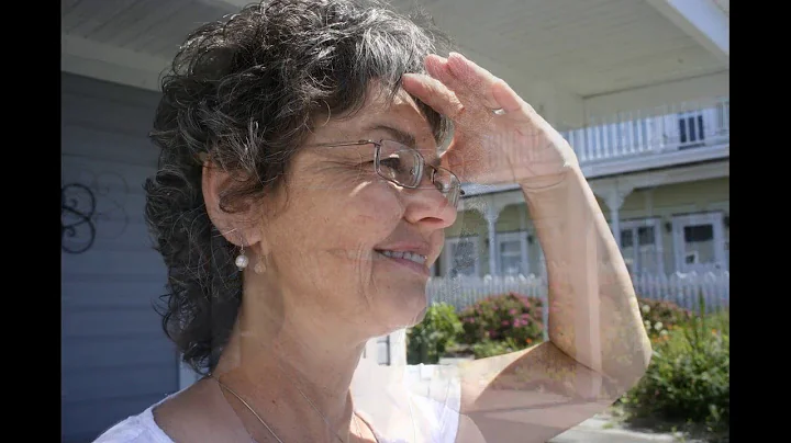 Jeannette Sullivan Photo 23