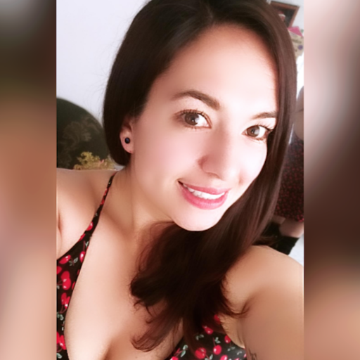 Sandra Tirado Photo 9