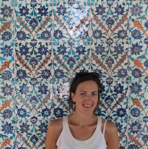 Lucy Billings Photo 8