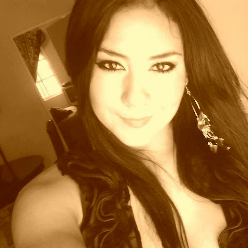 Alicia Suarez Photo 13