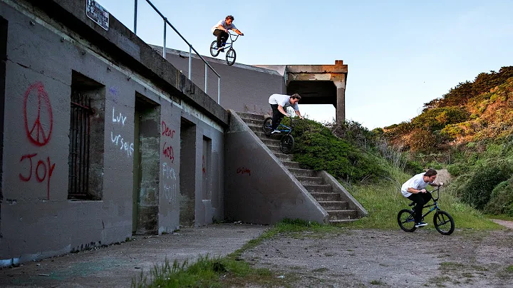 Travis Hughes Photo 40