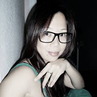 Lisa Zhou Photo 8