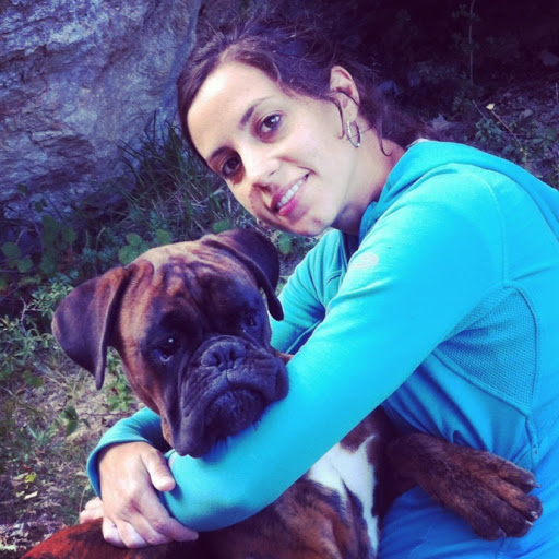 Anna Caceres Photo 5