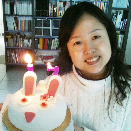 Phoebe Chen Photo 15