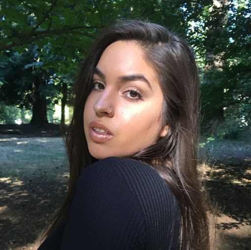Tania Quiroz Photo 13