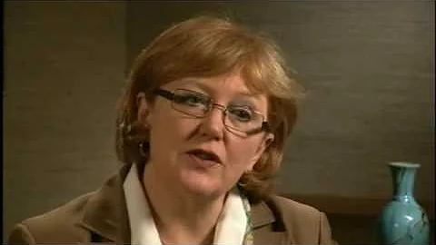 Lori West Photo 41