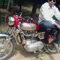 Navdeep Grewal Photo 4