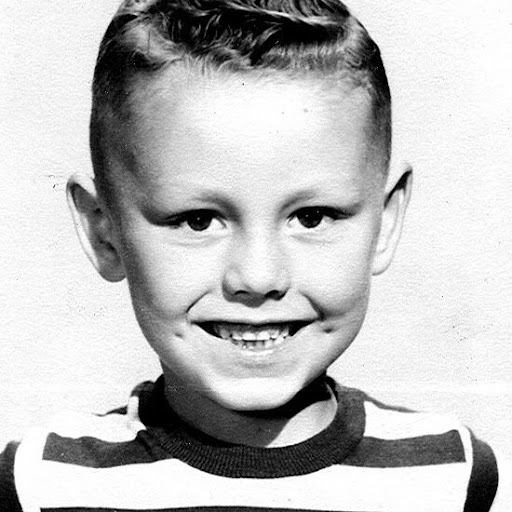 Tommy Small Photo 10