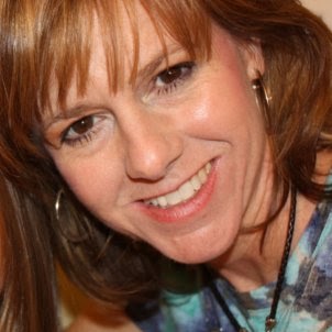 Terri Cole Photo 9