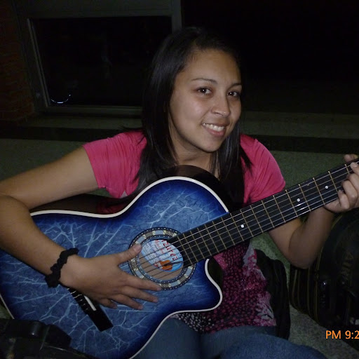 Carmen Bernal Photo 14