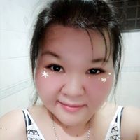 Elizabeth Wong Photo 7