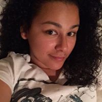 Adriana Vera Photo 2