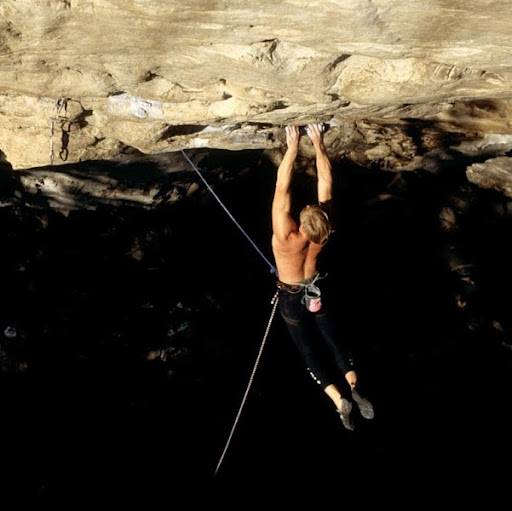 Manuel Rivas Photo 18