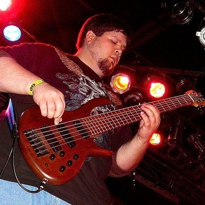Aaron Kaufmann Photo 12
