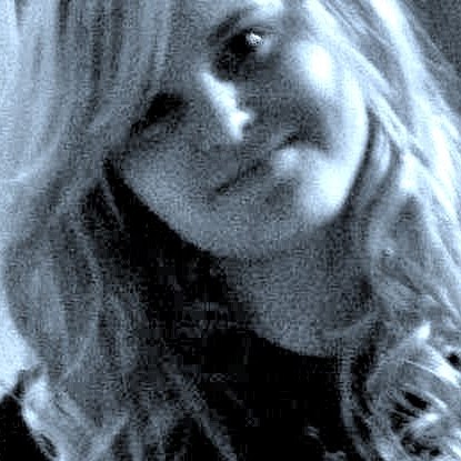 Emily Weddle Photo 12