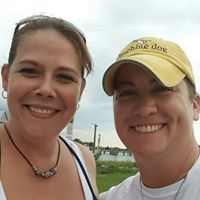 Julie Oakley Photo 5